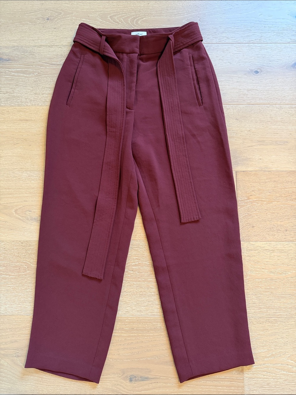 Aritzia Wilfred - Burgundy High-Waist Tie Belt Tapered Pants